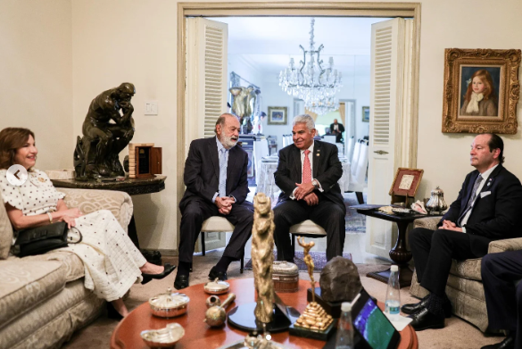 Presidente de Panamá sostiene encuentro con Carlos Slim y destacados empresarios mexicanos