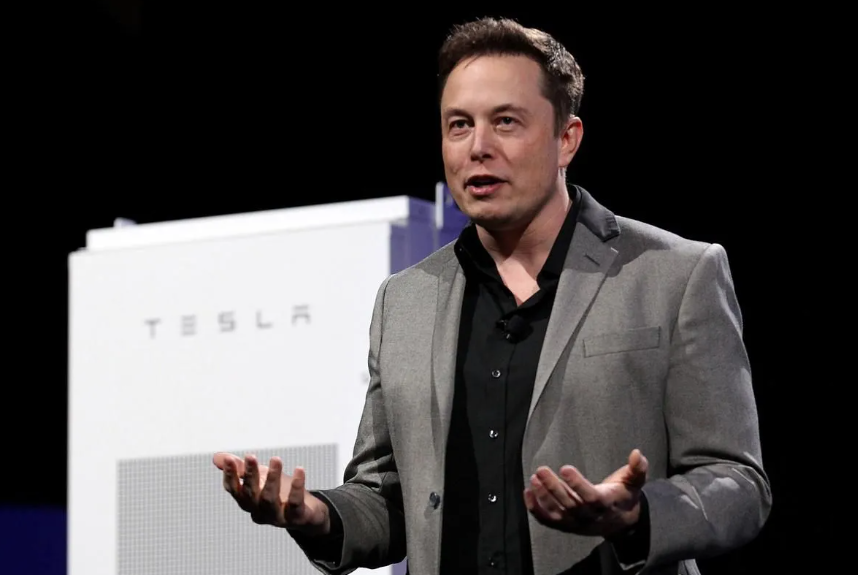 Elon Musk lidera la lista de multimillonarios inmigrantes en Estados Unidos, según Forbes