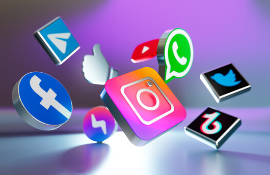 Francia prohíbe redes sociales a menores de 15 años y establece nueva regulación digital