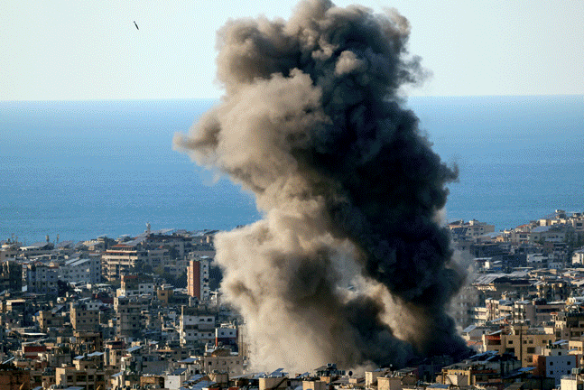 Bombardeos de Estados Unidos contra Irán cumplen 11 días consecutivos