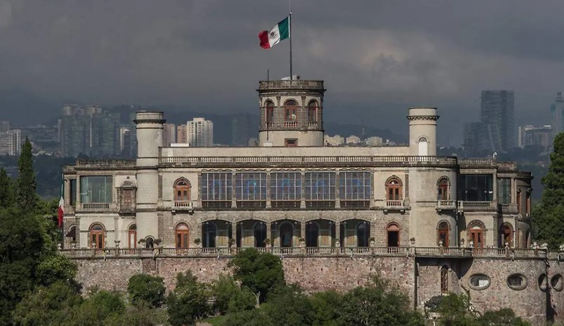 FGR confirma investigación por cena de la FIFA en el Castillo de Chapultepec