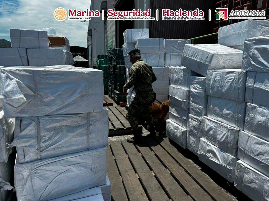 Aseguran más de 8 millones de cigarrillos ilegales en la Aduana de Manzanillo, Colima