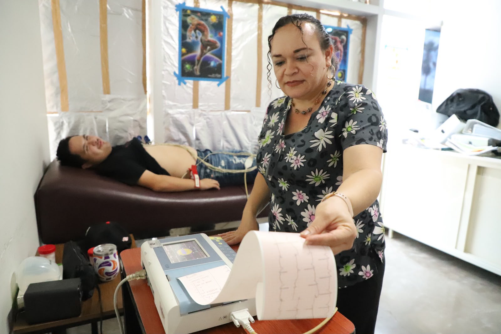 Persona acostada en valoración