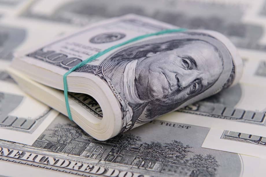 El peso mexicano mantiene su buena racha: Checa cuál es su precio frente al dólar este domingo
