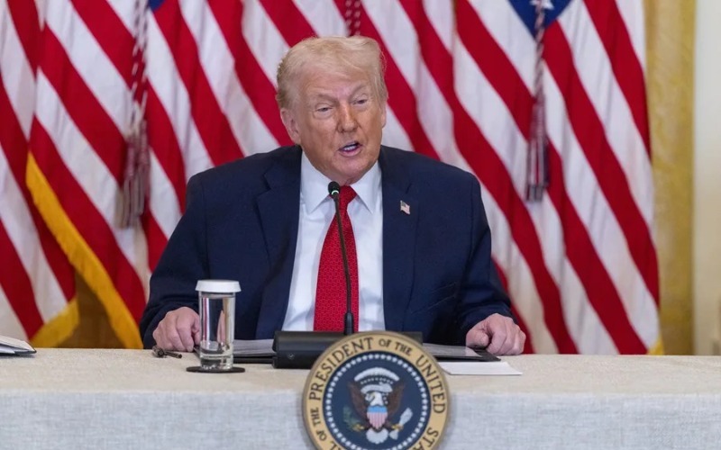 “Groenlandia debería estar controlada por EU y no por Dinamarca”, asegura Trump desde la OTAN