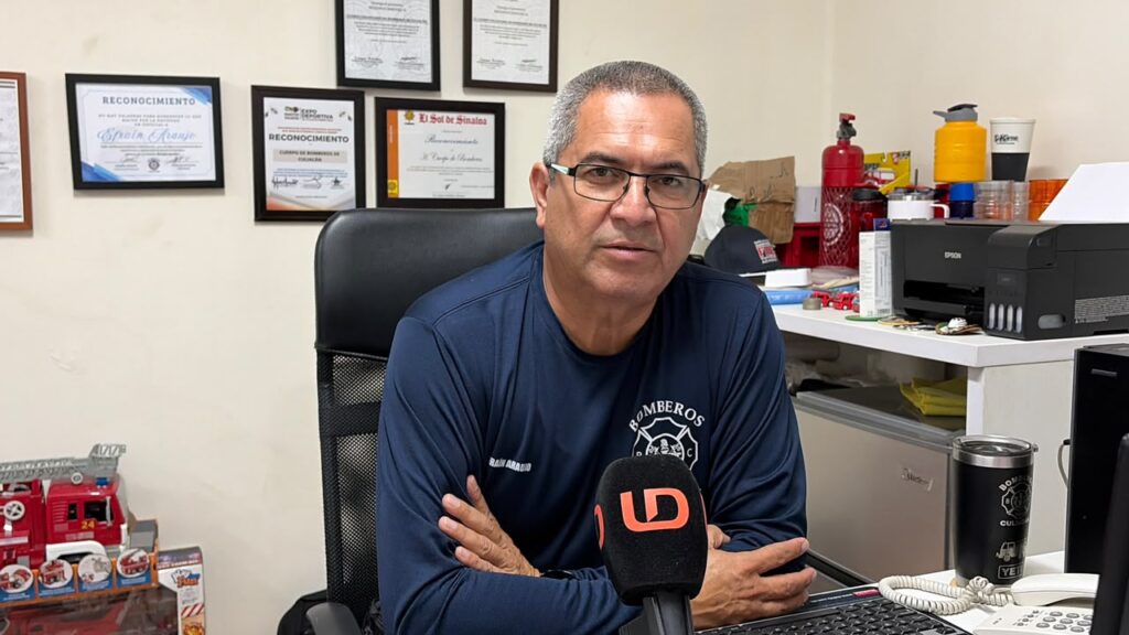 Comandante del departamento de Bomberos de Culiacán, Efraín Araujo Zazueta