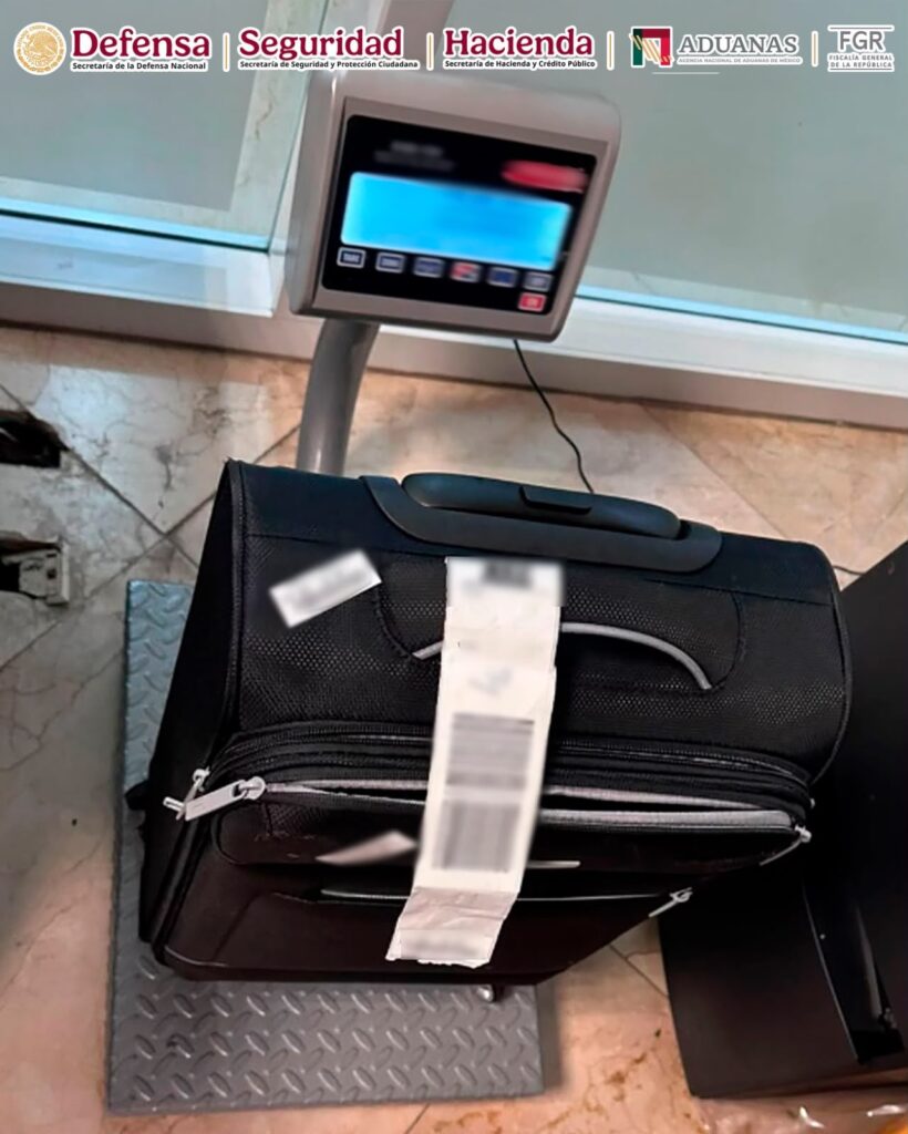 Aseguran más de 2 kilos de ketamina en aeropuerto de Cancún; droga llegó en vuelo desde Colombia