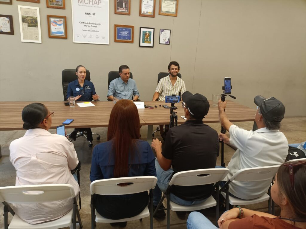 Conferencia de prensa en Acuario Mazatlán