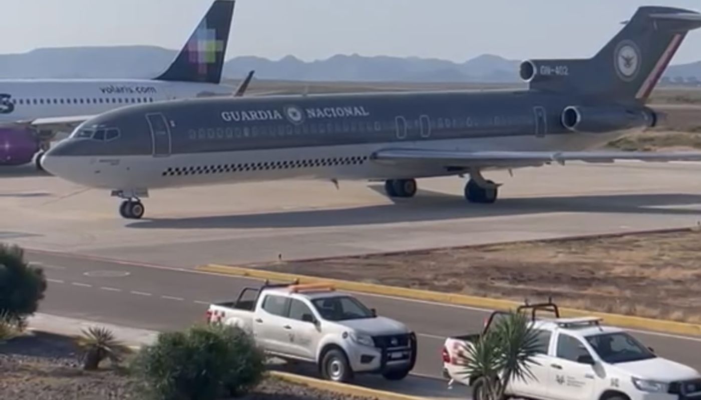 Aviones de la Guardia Nacional en un aereopuerto