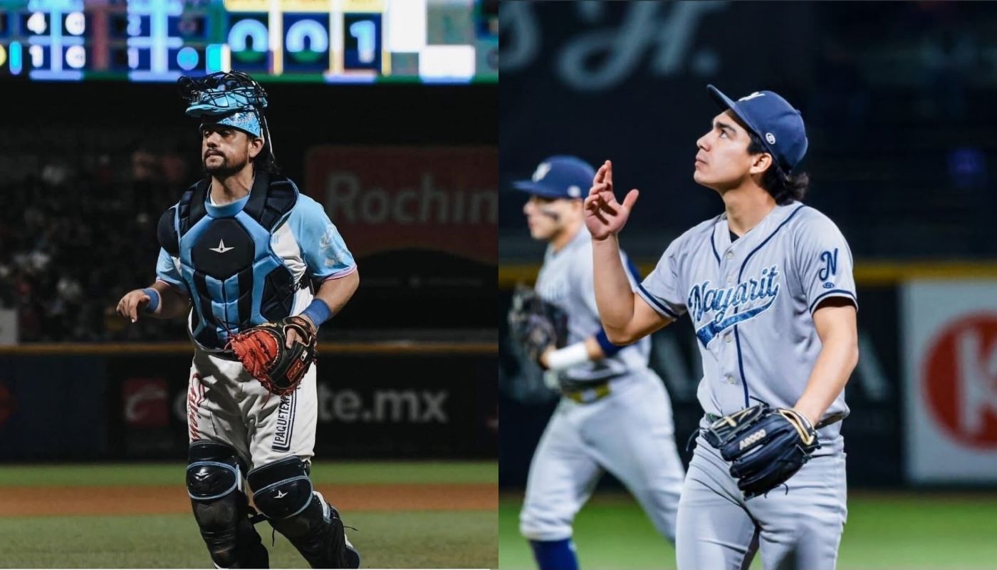 Jugadores de beisbol en un estadio