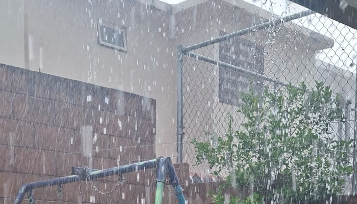 Gotas de lluvias en una casa