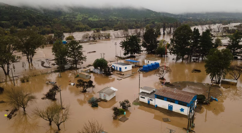 Chile decreta zona de catástrofe en regiones afectadas por histórico temporal de lluvias