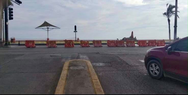 Cruce de la avenida Del Mar y Deportes en la ciudad de Mazatlán
