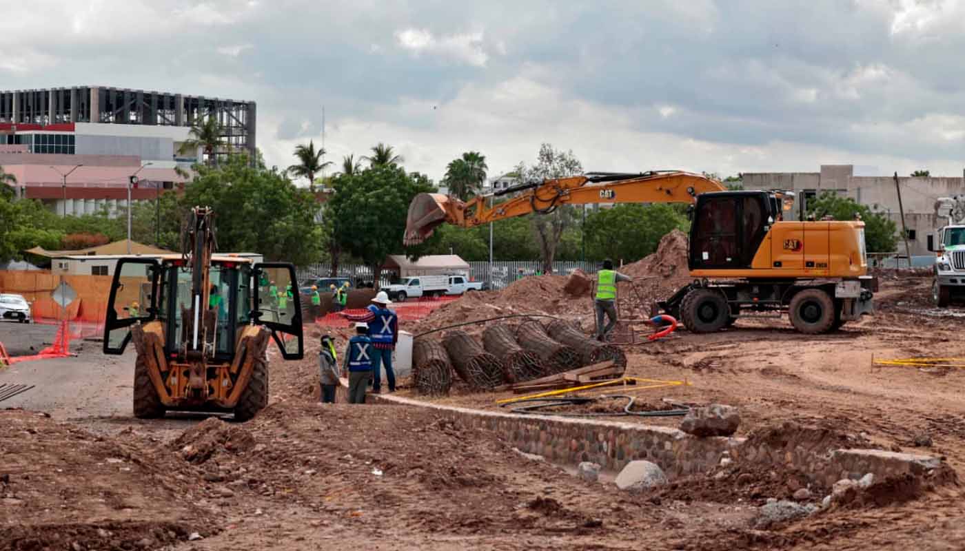 Obras en Bulevar Pedro Infante