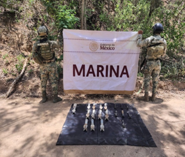 Personal Naval detecta un contenedor con explosivos
