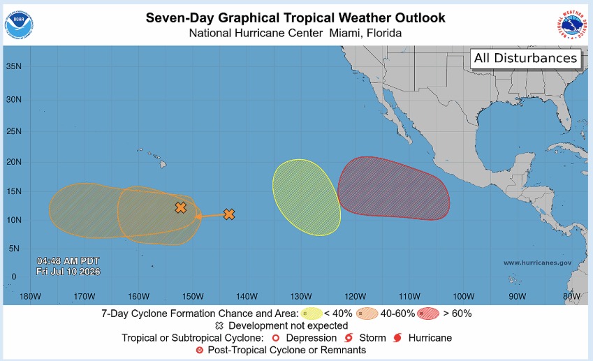 Mapa del Pacífico con 3 áreas sombreadas indicando perturbaciones tropicales formadas en la zona