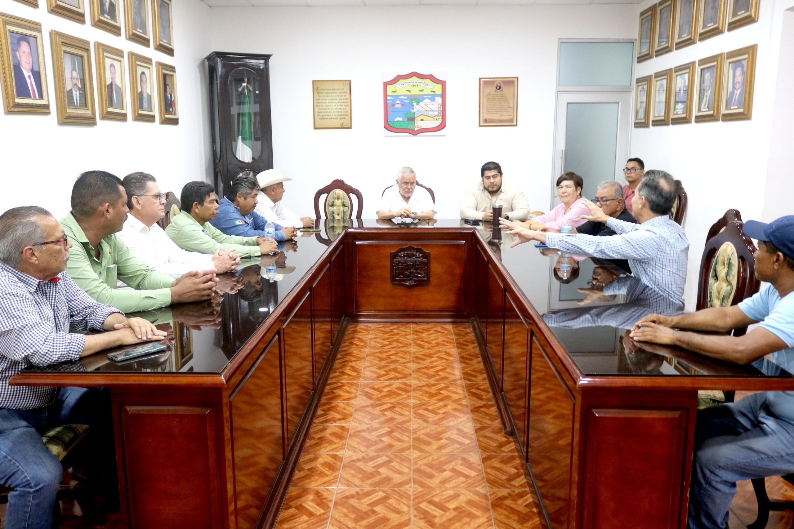 Reunión de trabajo en Escuinapa.