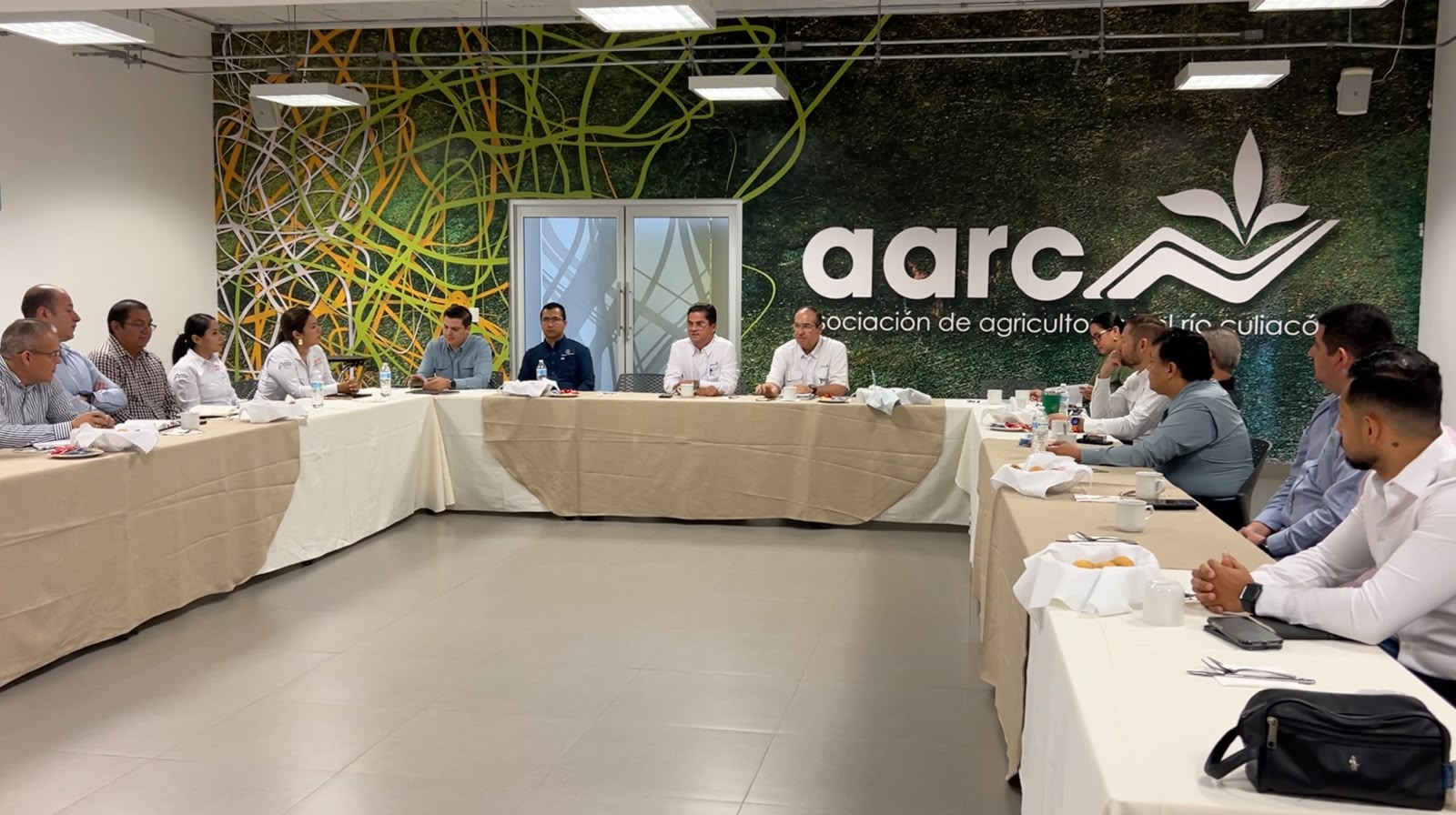 Reunión AARC y Fira