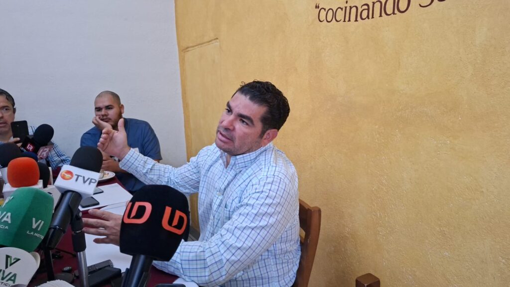 Aspirante a la Coordinación Estatal en Defensa de la Transformación y la Soberanía Nacional por Sinaloa