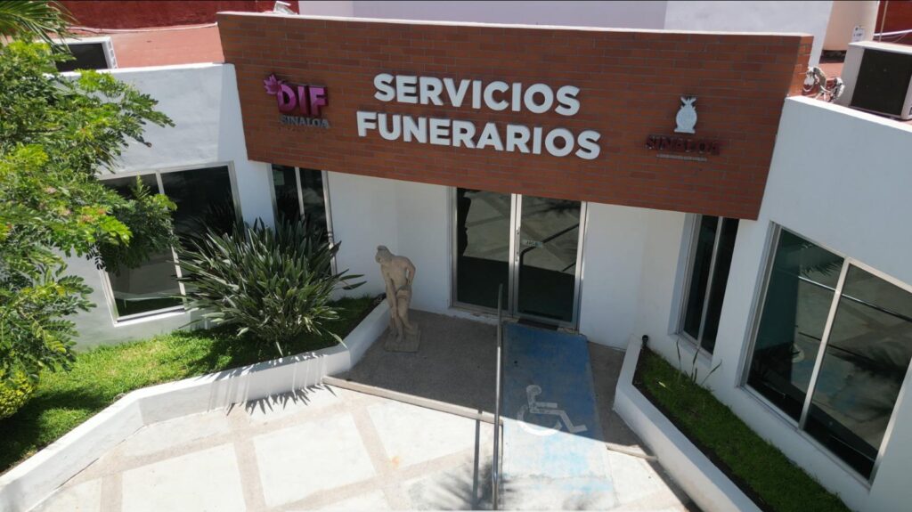 Fachada de servicios funerarios del DIF
