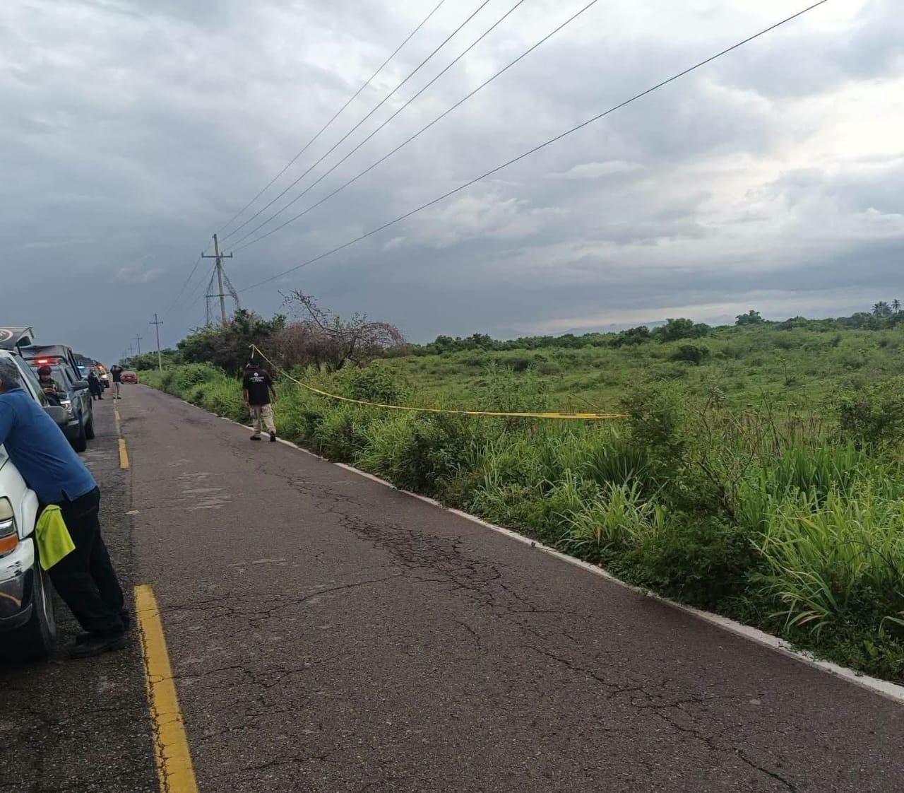 Zona acordonada en la carretera Teacapán-Escuinapa.