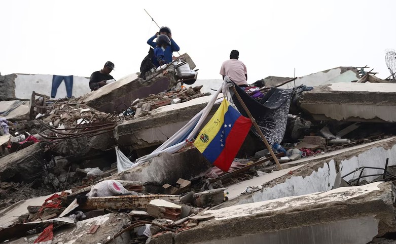 Víctimas de terremoto en Venezuela denuncian falta de apoyo en los rescates: 