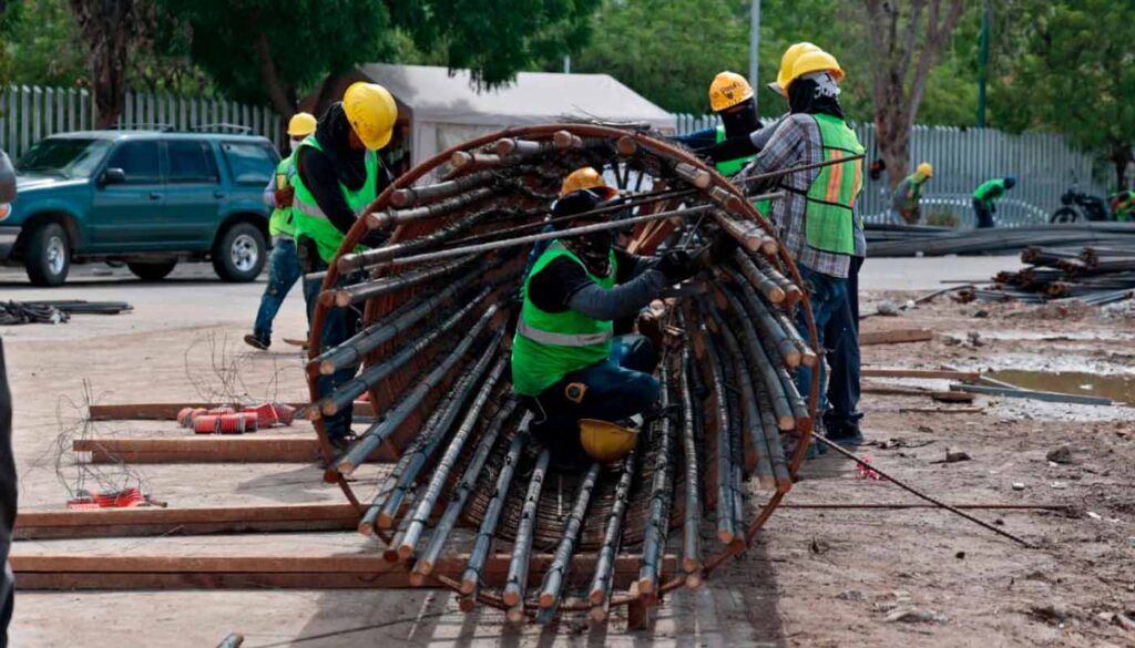 Trabajos en bulevar Pedro Infante de Culiacán
