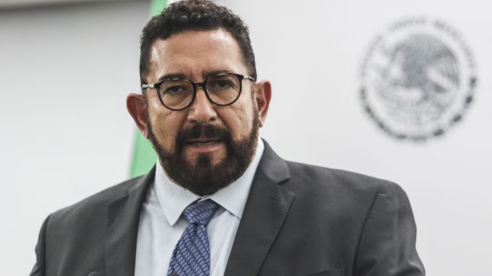 Ulises Lara López renuncia a su cargo como fiscal de Asuntos Relevantes y vocero de la FGR