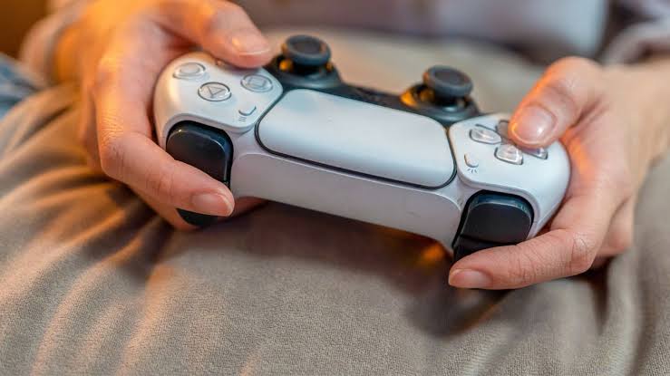 PlayStation Plus confirma la lista de nuevos videojuegos que llegan a PS5 y PS4 en julio