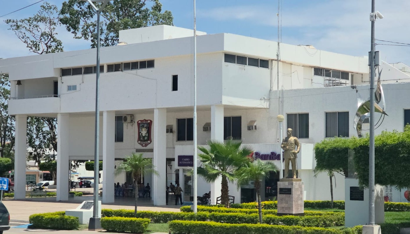 Fachada del Ayuntamiento Salvador Alvarado