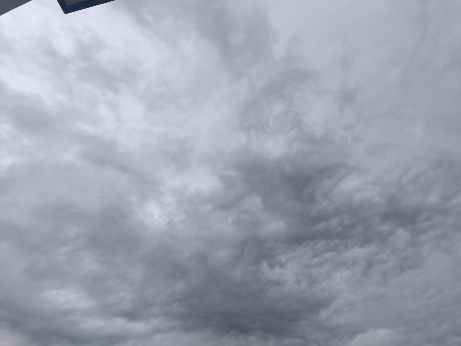 cielo nublado