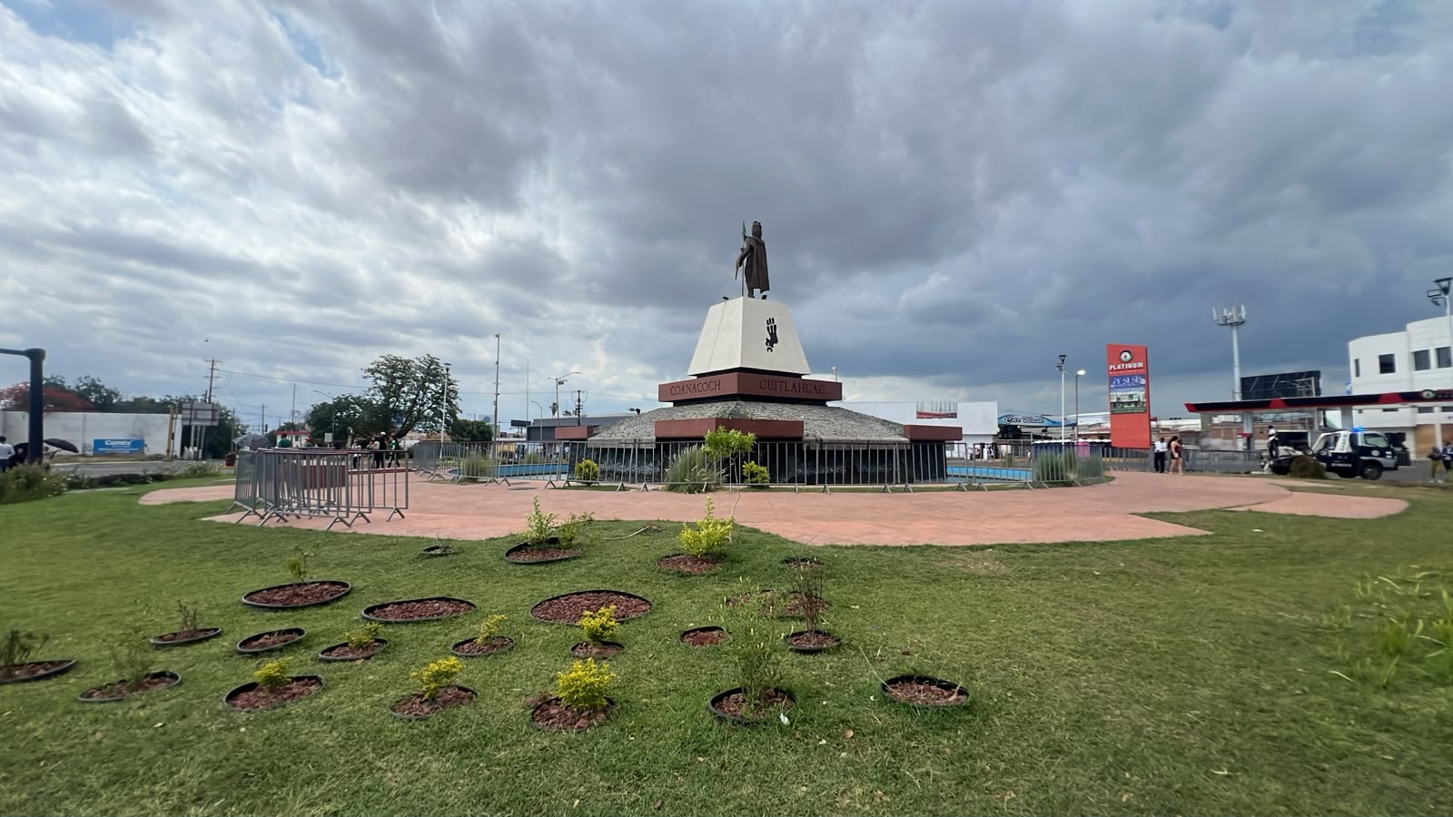 glorieta Cuauhtémoc La Canasta