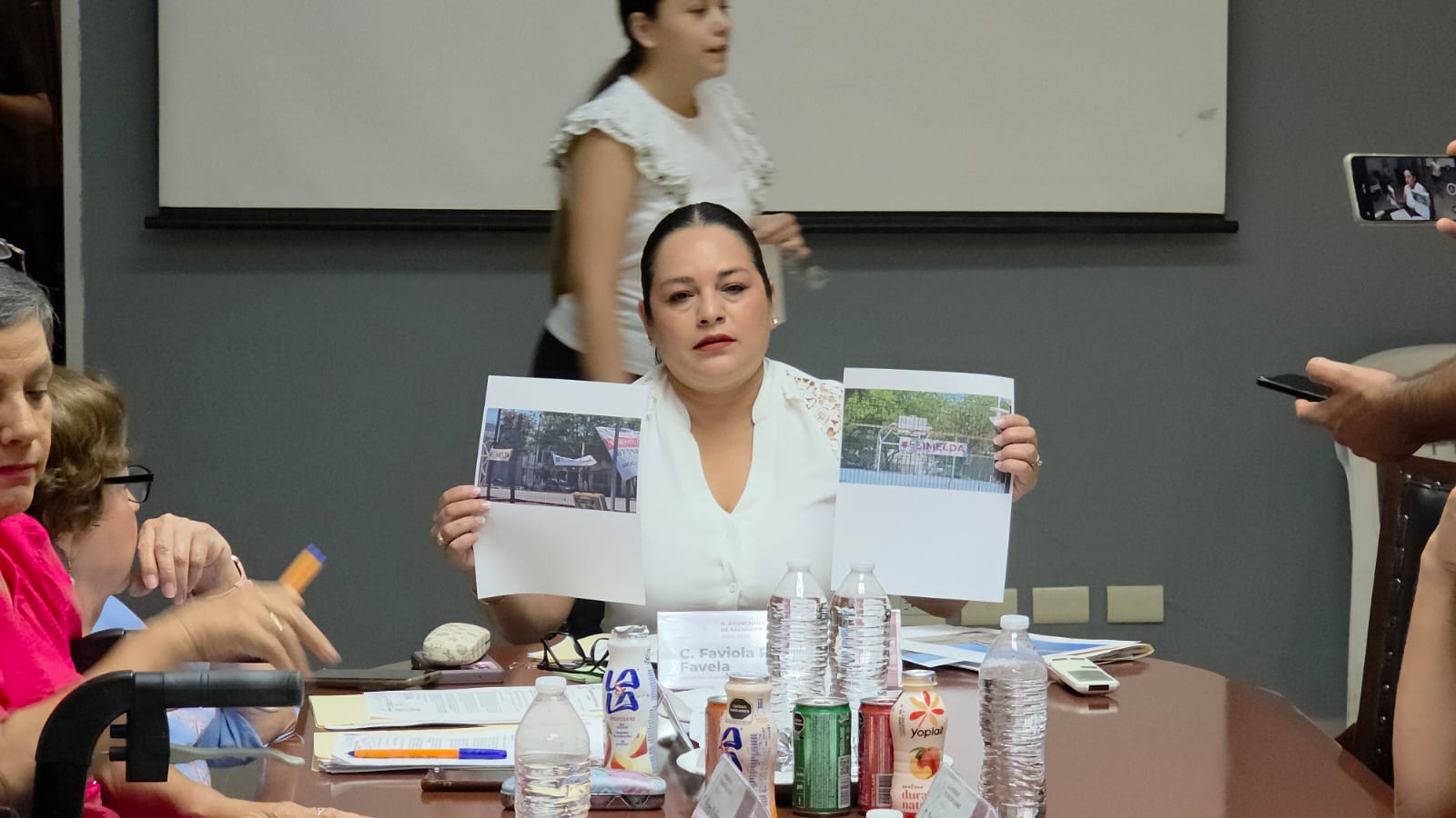 regidora Faviola Román