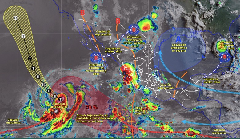 Imagen satelital de México indicando los sistemas meteorológicos activos con líneas y flechas